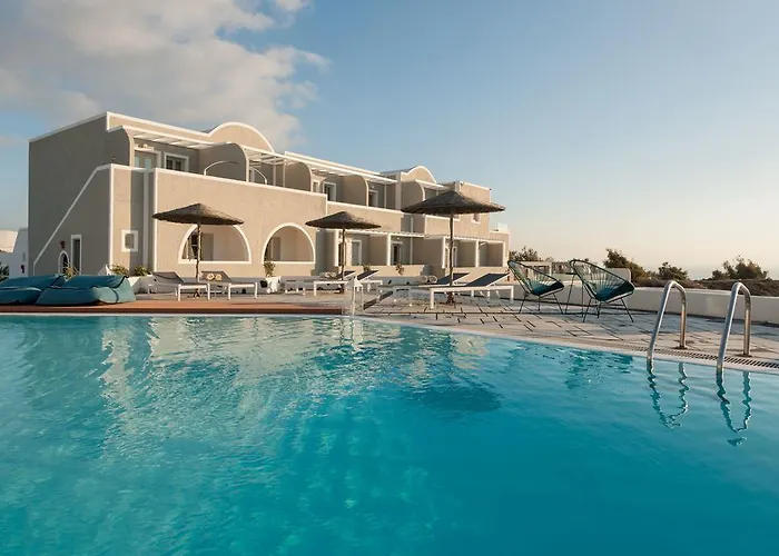 Caldera's Dolphin Μεγαλοχώρι