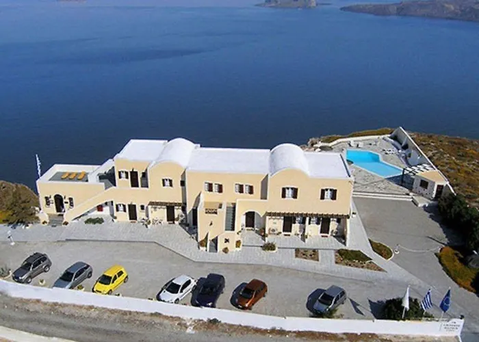 Caldera's Dolphin Μεγαλοχώρι