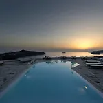 Caldera's Dolphin 4*