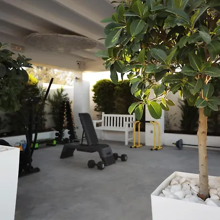 Caldera's Dolphin 4*