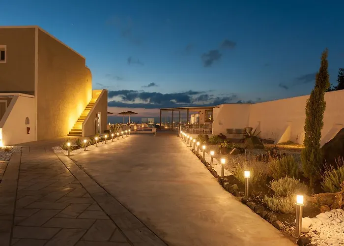 Caldera's Dolphin Aparthotel