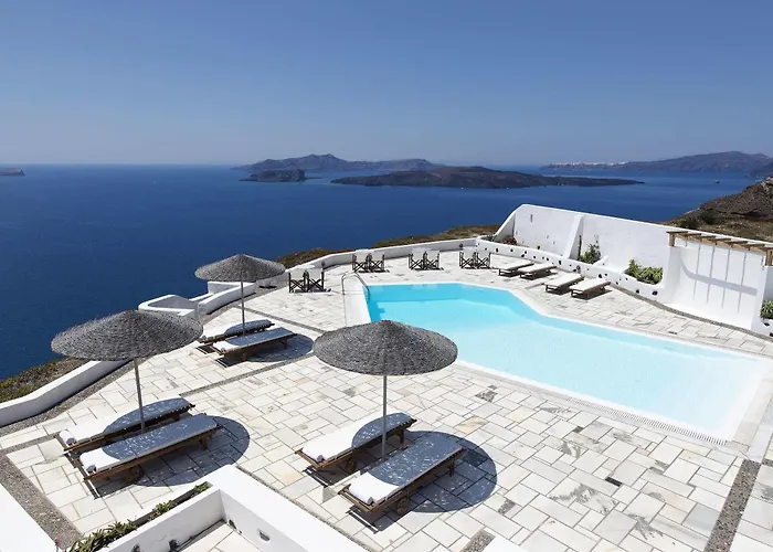 Caldera's Dolphin Aparthotel