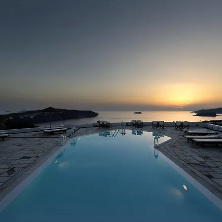 Caldera's Dolphin 4*