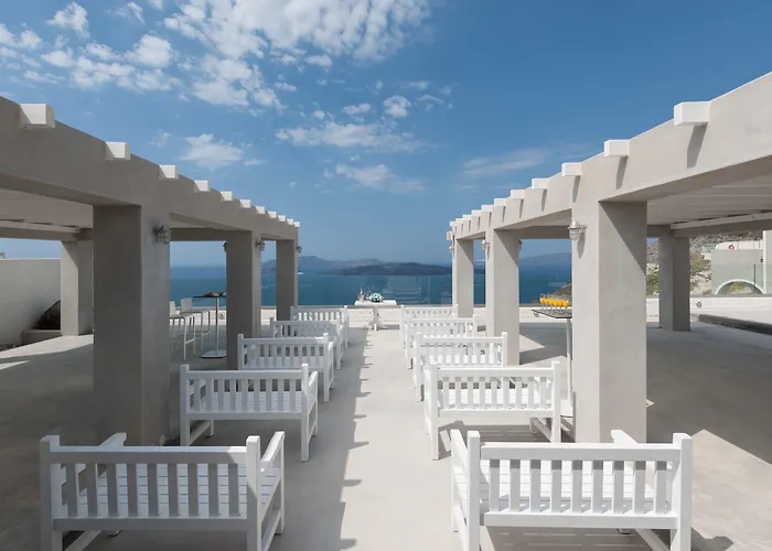 Caldera's Dolphin Aparthotel 4*