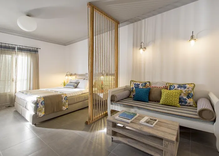 Caldera's Dolphin Aparthotel Megalochori (Santorini)